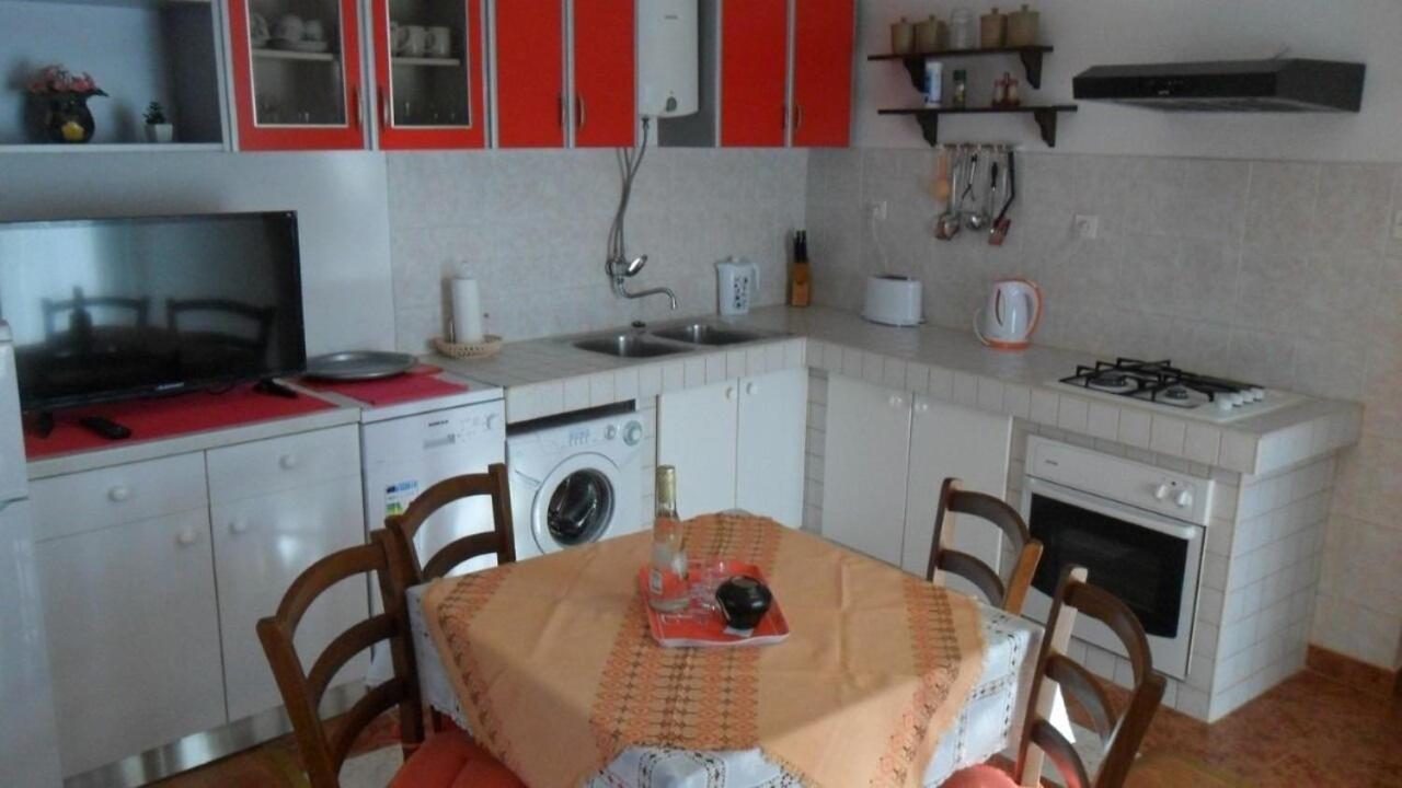 Apartment Ralje Sali Exteriör bild